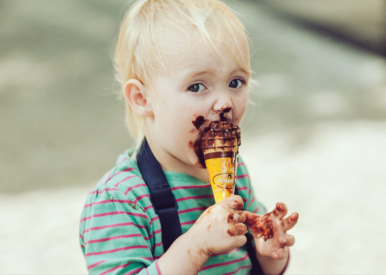 can-i-eat-ice-cream-after-tooth-extraction-arcticlook